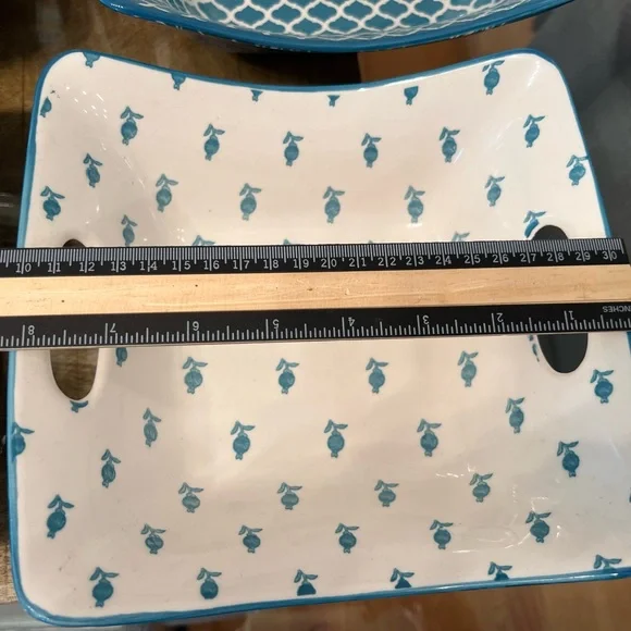 Set of 4 Nesting bowls Bronson Pinchot Home Double Handled Square serving